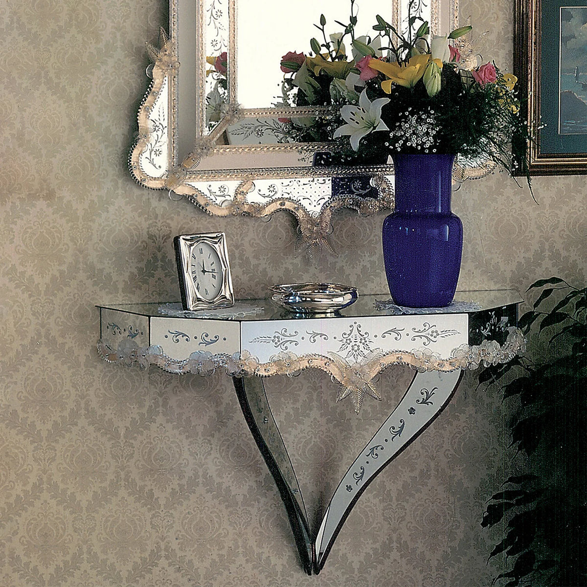 Veneziani Console Table with Glass Frame 6D