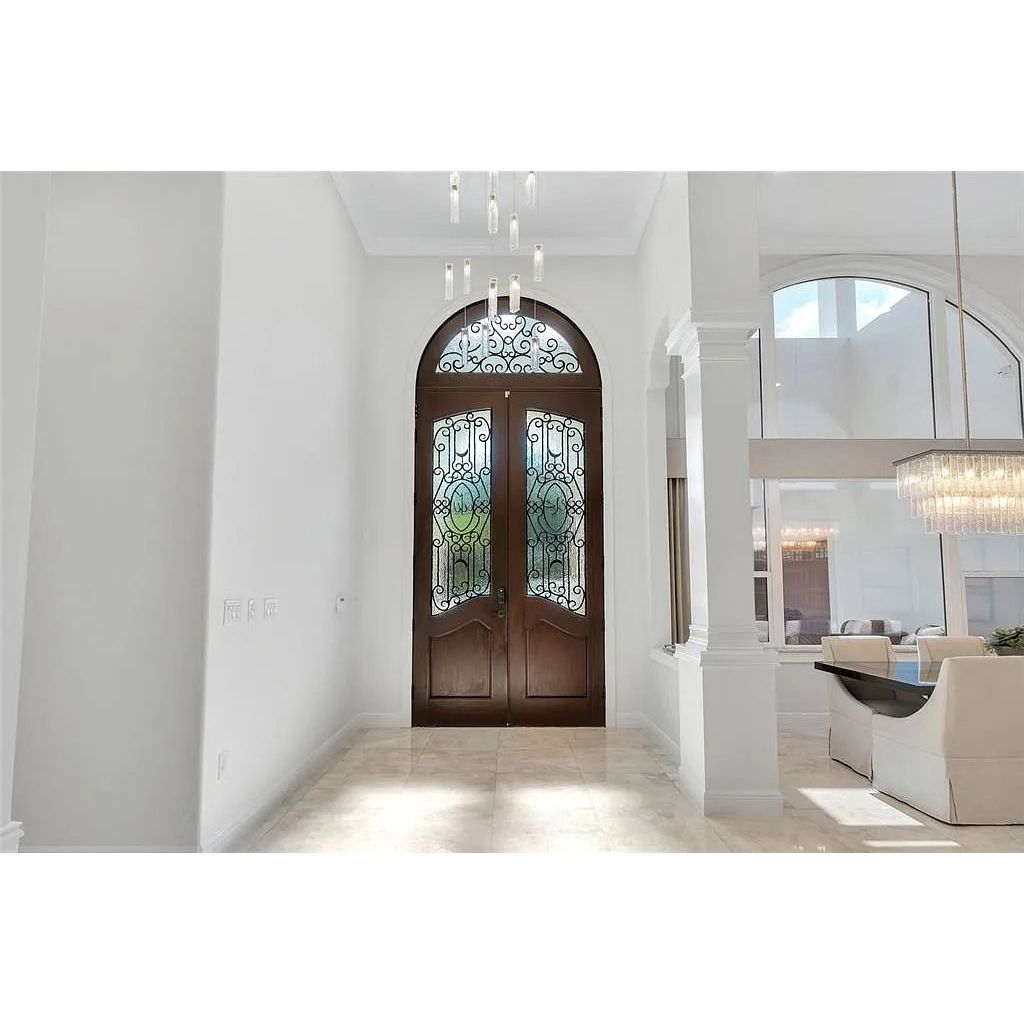 Seline 3-Tier Rectangular Cracked Textured Glass Chandelier - Italian Concept