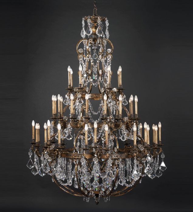 Imperiale Classic Brass Chandelier