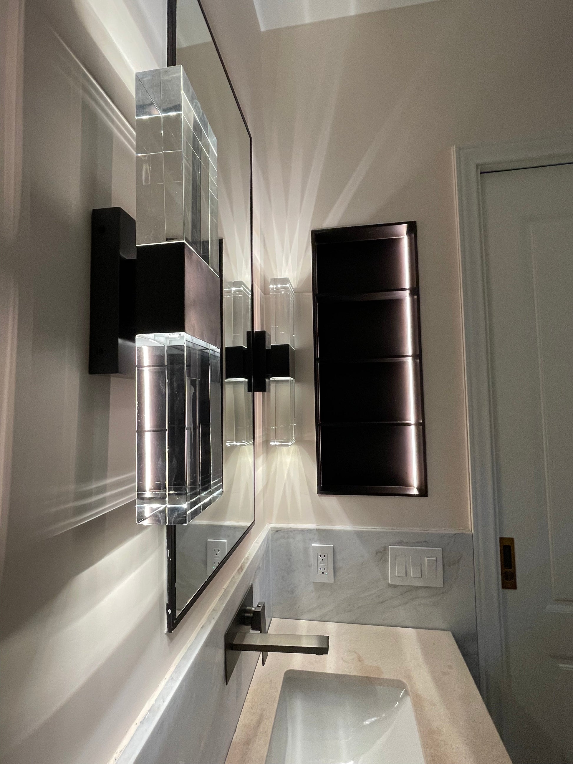 Thayer Sconce