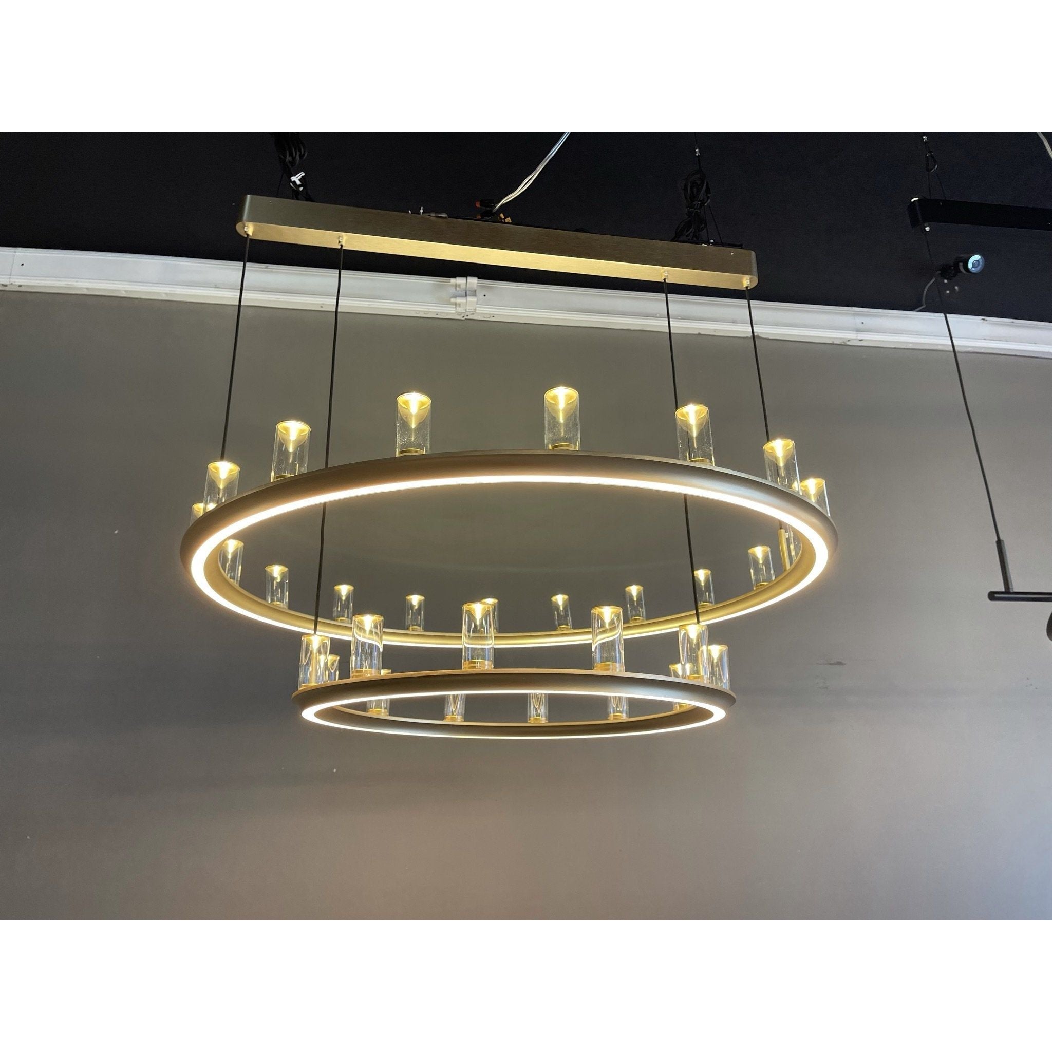 Aprilia Round LED Ring Chandelier - Italian Concept - 