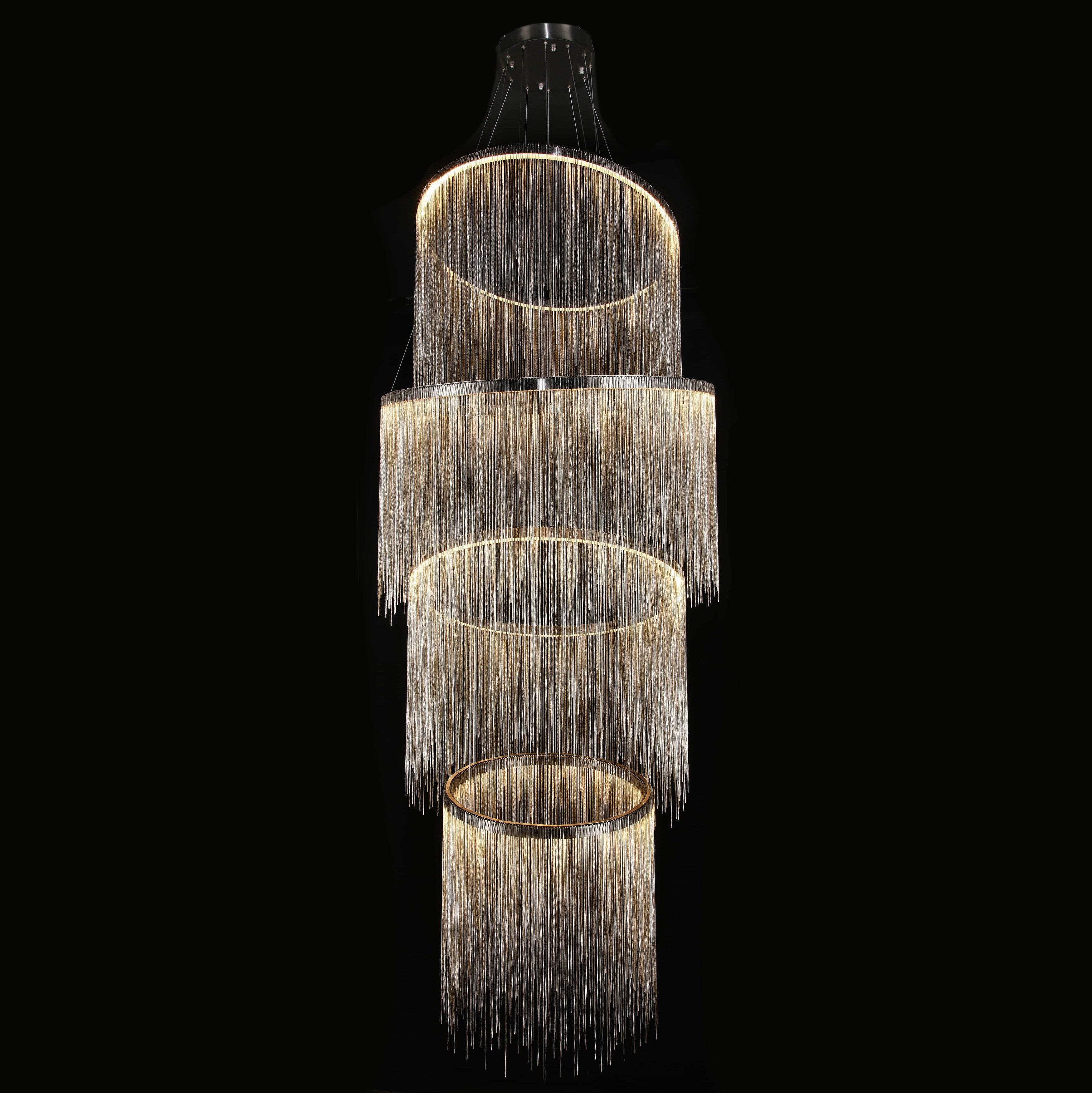 Villa Je Suis Round Chain Link LED Tiered/ Layered Chandelier - Italian Concept