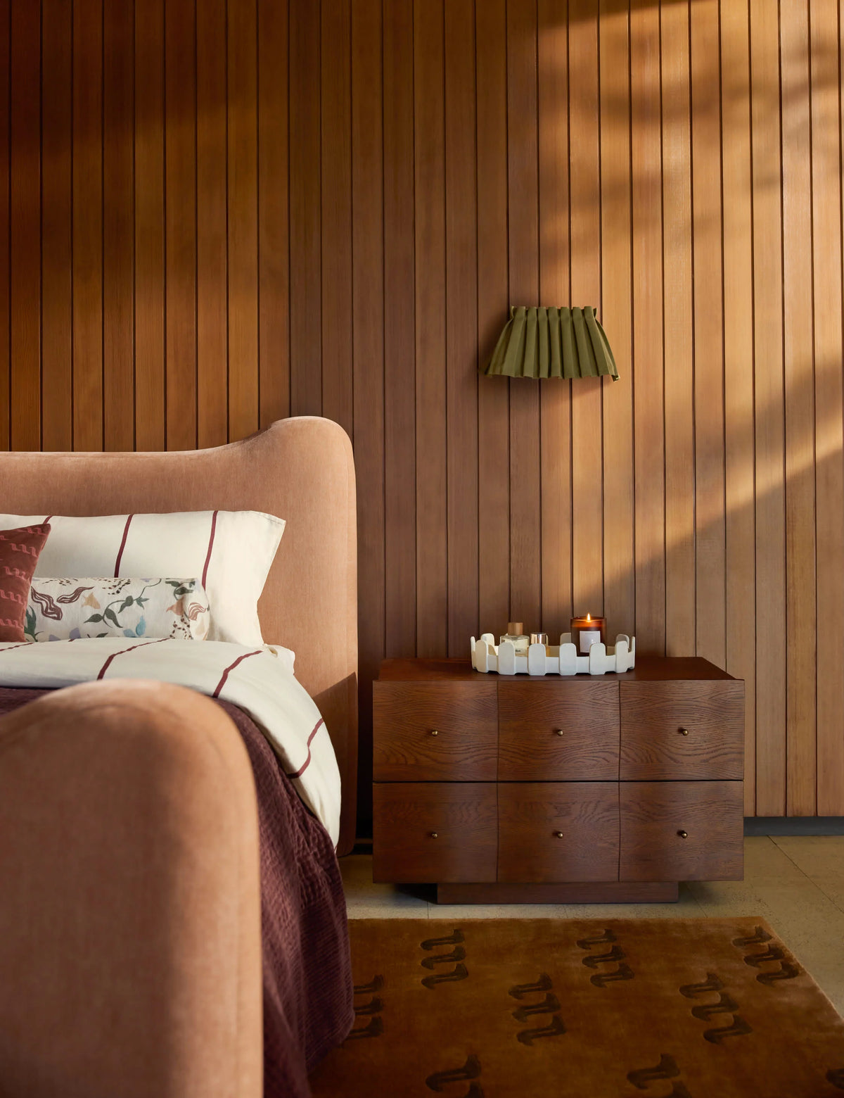 Forme Oak Nightstand