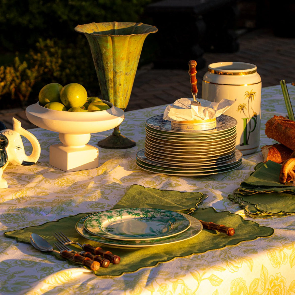 Monsoon Verdant Porcelain Dinner Plates – Case of 12 (+3 Bonus Plates)