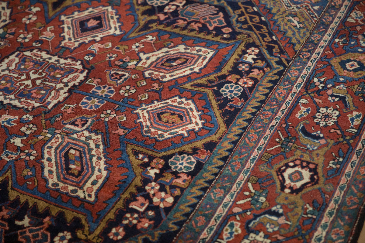 7.5x10.5 Vintage Heriz Carpet