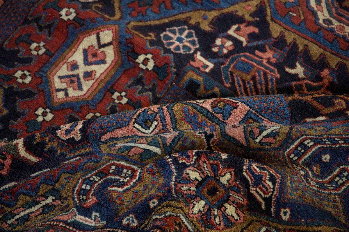 7.5x10.5 Vintage Heriz Carpet