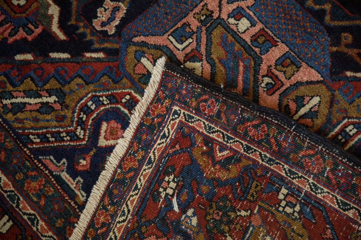 7.5x10.5 Vintage Heriz Carpet