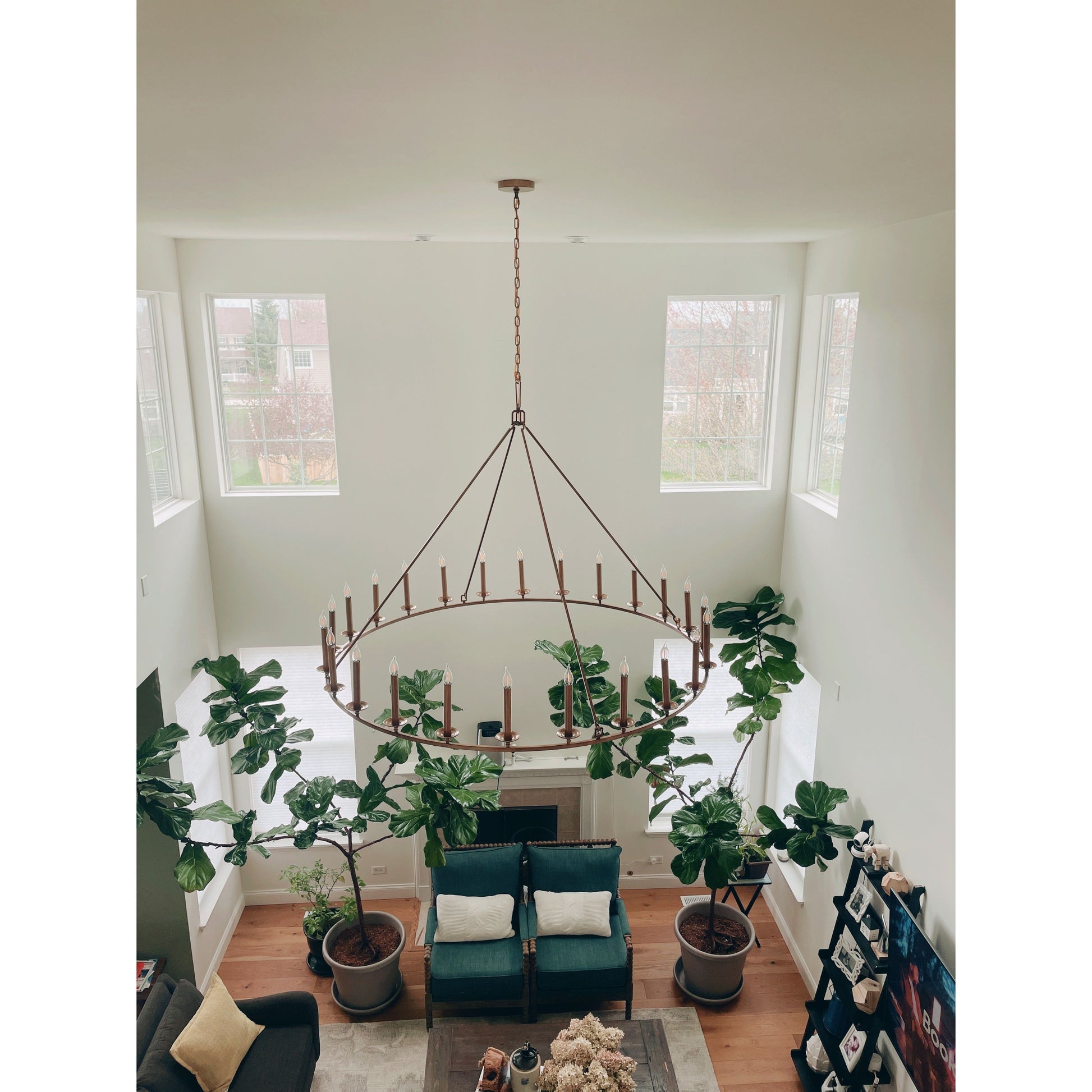 Wineyard Wheel Barrel Round Chandelier - Italian Concept